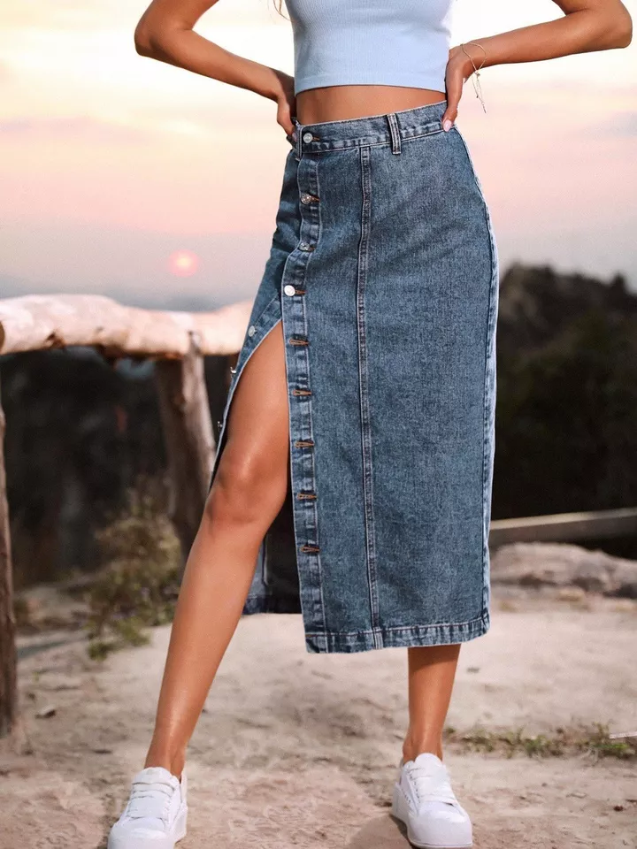 Buttoned Denim